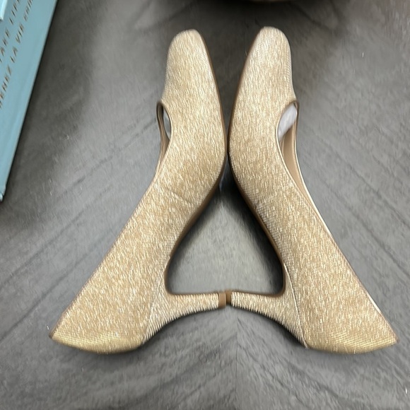 LifeStride Parigi Pump - Picture 11 of 12